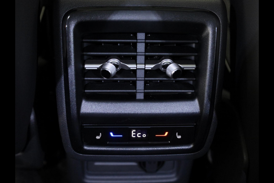 Škoda Kodiaq Sportline Business PHEV 1.5 TSI 204pk DSG | Panoramadak | Wegklapbare trekhaak | 20 inch lichtmetalen velgen| Winter pakket | Verwarmbare vooruit