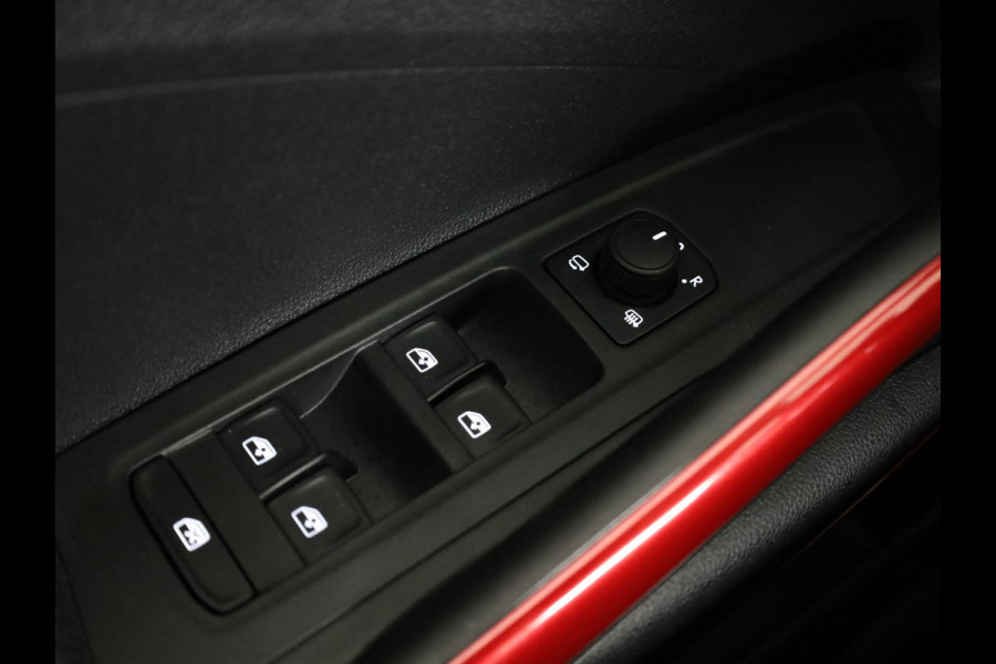 Škoda Fabia 1.0 TSI Monte Carlo 115pk DSG-7 | Led Matrix | 18 inch | Navigatiepakket | Adaptive Cruise Control | Stoelverwarming