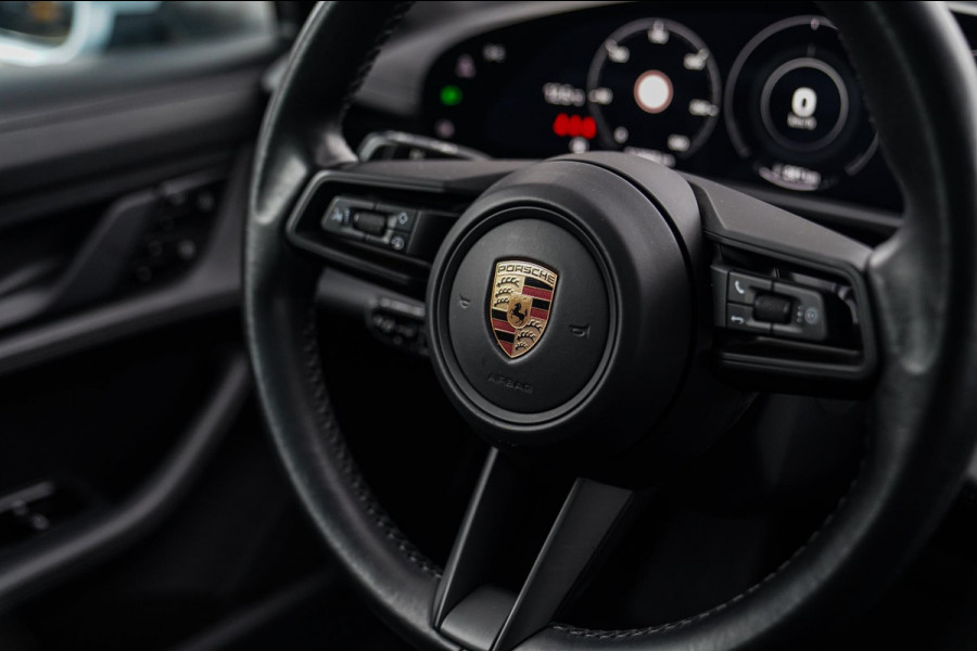 Porsche Taycan 4S 79 kWh | Panorama sunroof | 360 camera | Luchtvering | Innodrive | Dealer onderhouden | Luxe Leder | SPORT | LED