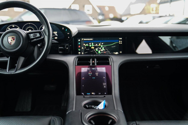Porsche Taycan 4S 79 kWh | Panorama sunroof | 360 camera | Luchtvering | Innodrive | Dealer onderhouden | Luxe Leder | SPORT | LED