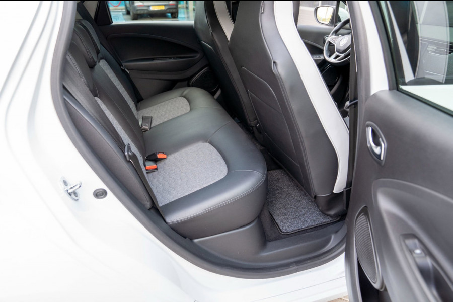 Renault ZOE R135 Intens 52 kWh|Prijs rijklaar incl 12 mnd garantie| Camera Stuur/Stoelverwarming Blindspot Navi