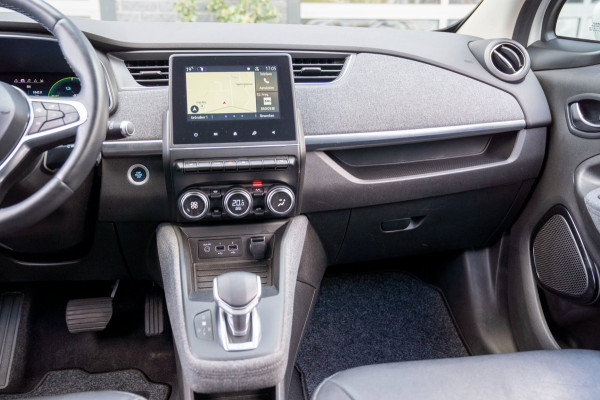 Renault ZOE R135 Intens 52 kWh|Prijs rijklaar incl 12 mnd garantie| Camera Stuur/Stoelverwarming Blindspot Navi