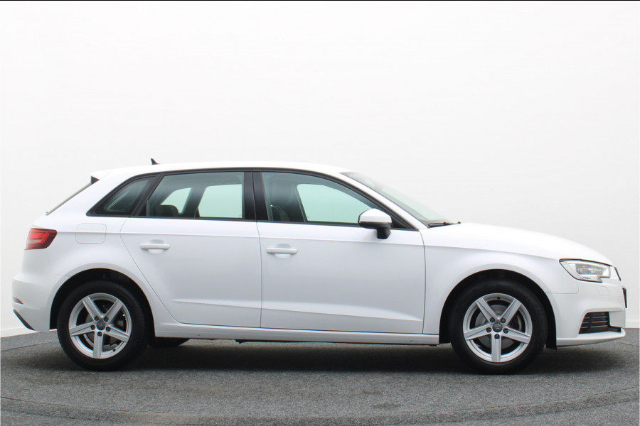 Audi A3 Sportback 30 TFSI Pro Line Eerste Eigenaar, 5-Deurs, Airco, Cruise, Navigatie, Bluetooth, PDC, 16''