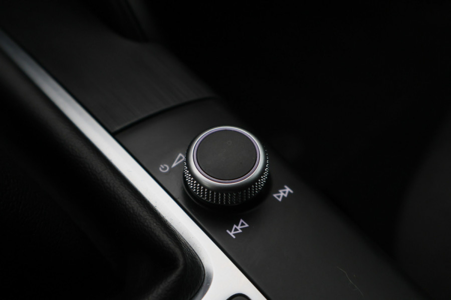 Audi A3 Sportback 30 TFSI Pro Line Eerste Eigenaar, 5-Deurs, Airco, Cruise, Navigatie, Bluetooth, PDC, 16''