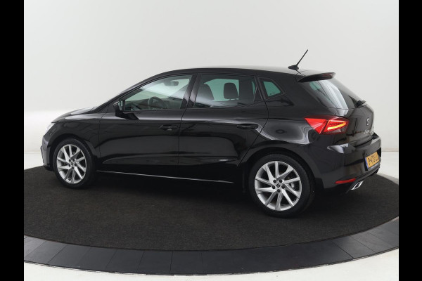 Seat Ibiza 1.0 EcoTSI FR Intense | Stoelverwarming | Adaptive cruise | Leder/Alcantara | Camera | Carplay | Virtual Cockpit | Full LED | Navigatie | Climate control | Parkeerhulp | Bluetooth