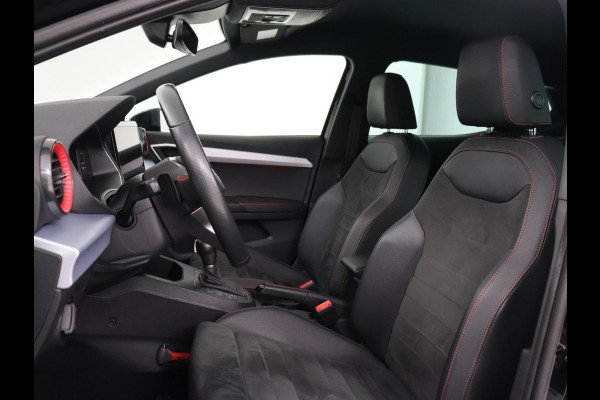 Seat Ibiza 1.0 EcoTSI FR Intense | Stoelverwarming | Adaptive cruise | Leder/Alcantara | Camera | Carplay | Virtual Cockpit | Full LED | Navigatie | Climate control | Parkeerhulp | Bluetooth