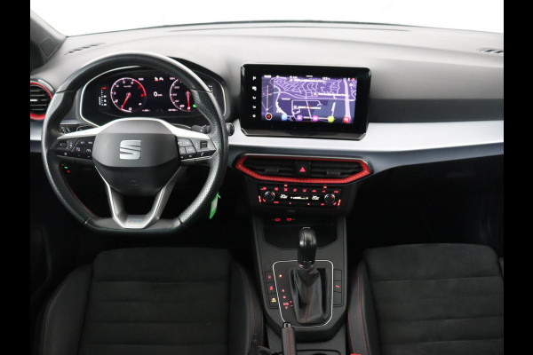 Seat Ibiza 1.0 EcoTSI FR Intense | Stoelverwarming | Adaptive cruise | Leder/Alcantara | Camera | Carplay | Virtual Cockpit | Full LED | Navigatie | Climate control | Parkeerhulp | Bluetooth