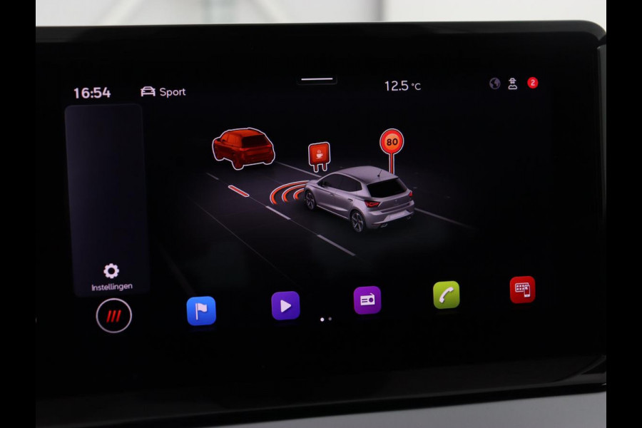 Seat Ibiza 1.0 EcoTSI FR Intense | Stoelverwarming | Adaptive cruise | Leder/Alcantara | Camera | Carplay | Virtual Cockpit | Full LED | Navigatie | Climate control | Parkeerhulp | Bluetooth