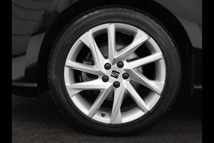 Seat Ibiza 1.0 EcoTSI FR Intense | Stoelverwarming | Adaptive cruise | Leder/Alcantara | Camera | Carplay | Virtual Cockpit | Full LED | Navigatie | Climate control | Parkeerhulp | Bluetooth