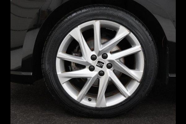 Seat Ibiza 1.0 EcoTSI FR Intense | Stoelverwarming | Adaptive cruise | Leder/Alcantara | Camera | Carplay | Virtual Cockpit | Full LED | Navigatie | Climate control | Parkeerhulp | Bluetooth