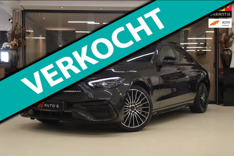 Mercedes-Benz C-Klasse 300 E AMG Line / PANO/CARPLAY/SFEERV/STOELV/BOMVOL