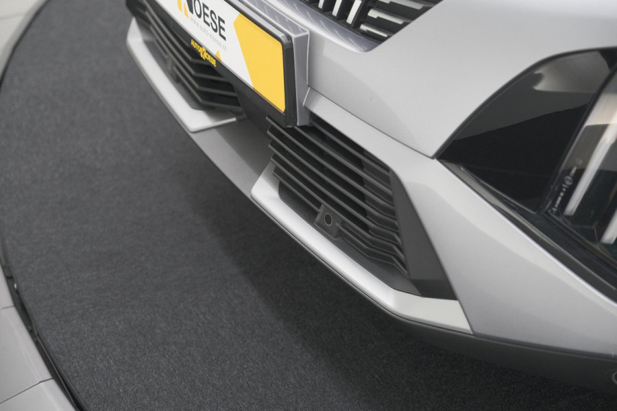 Peugeot e-2008 EV GT 50 kWh | 3 Fase | 360 Camera | Adaptieve Cruise Control | Dodehoekdetectie