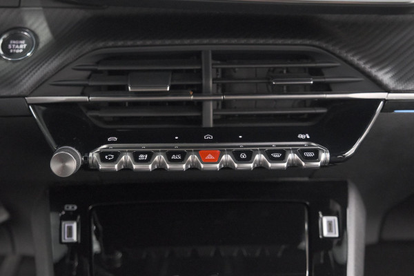 Peugeot e-2008 EV GT 50 kWh | 3 Fase | 360 Camera | Adaptieve Cruise Control | Dodehoekdetectie