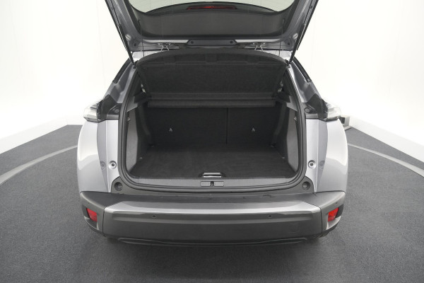 Peugeot e-2008 EV GT 50 kWh | 3 Fase | 360 Camera | Adaptieve Cruise Control | Dodehoekdetectie