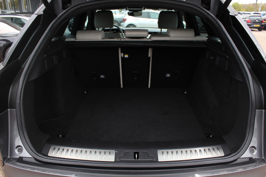 Land Rover Range Rover Velar 2.0 P250 Turbo AWD HSE R Dynamic / 360Camera / Luxe Leder / Keyless / Matrix LED / 21'' / CarPlay / Stoelverwarming / Dodehoek / DAB / ACC