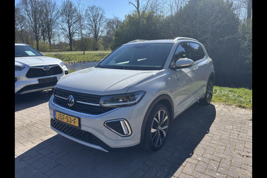 Volkswagen T-Cross 1.5 TSI R-Line Edition Camera | Adaptive Cruise | Stoeverwarming | Apple Carplay