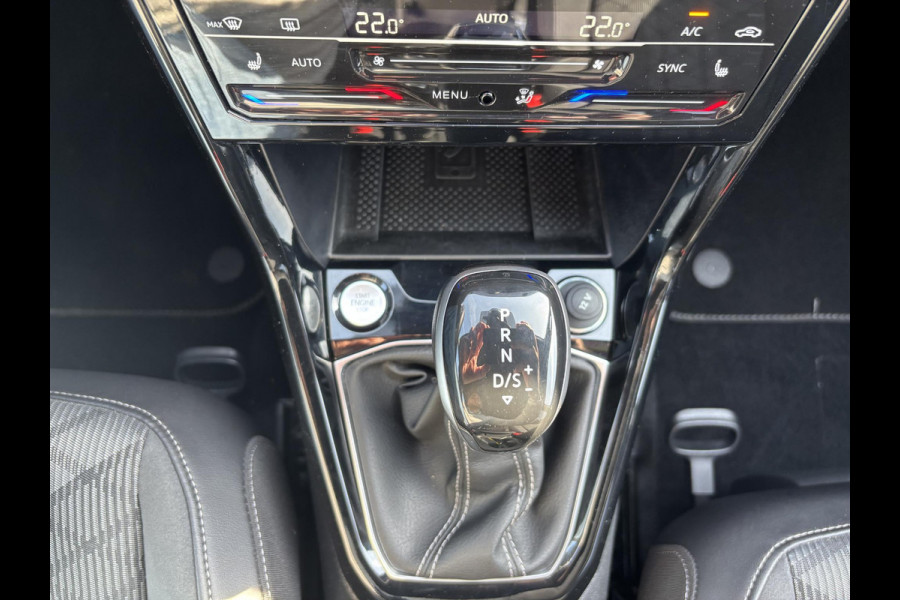 Volkswagen T-Cross 1.5 TSI R-Line Edition Camera | Adaptive Cruise | Stoeverwarming | Apple Carplay