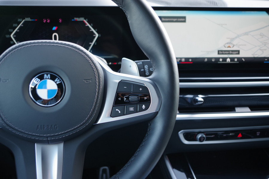 BMW X5 xDrive30d 286 PK 7p M-Sport Pro, Panoramadak, Trekhaak, Luchtvering, 360 Camera, Head-Up