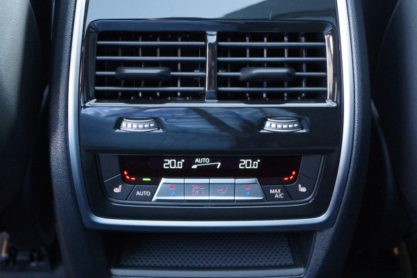 BMW X5 xDrive30d 286 PK 7p M-Sport Pro, Panoramadak, Trekhaak, Luchtvering, 360 Camera, Head-Up