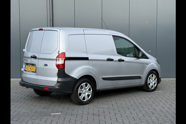 Ford Transit Courier 1.5 TDCI / 1e EIGENAAR / 54.515 KM ! / AIRCO / PDC / NAVI / DAB