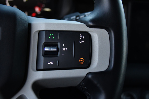 Land Rover Defender Hard Top 3.0 D250 110 MHEV S 360 Camera, Carplay, Automaat, Cruise, Grijs kenteken, 249pk, Leder, LED, Stuurverwarming, BOM VOL!