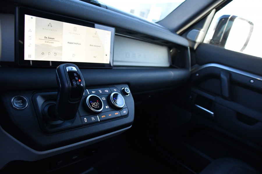 Land Rover Defender Hard Top 3.0 D250 110 MHEV S 360 Camera, Carplay, Automaat, Cruise, Grijs kenteken, 249pk, Leder, LED, Stuurverwarming, BOM VOL!