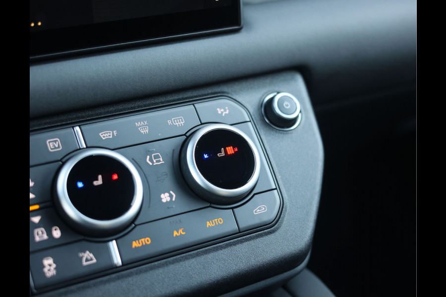 Land Rover Defender P300e X-Dynamic SE | Urban - Pano - Trekhaak