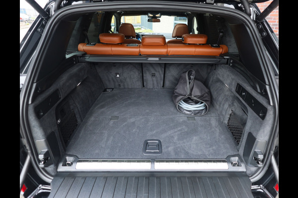 BMW X5 50e xDrive | Skylounge - Trekhaak - Bowers&Wilkins