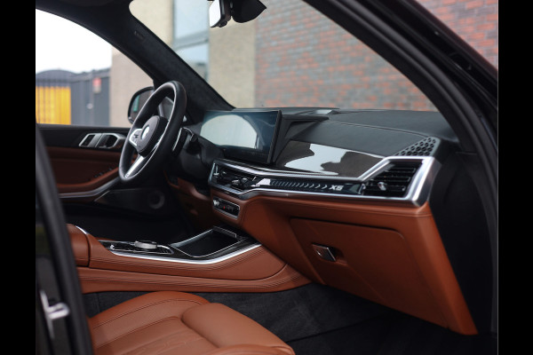 BMW X5 50e xDrive | Skylounge - Trekhaak - Bowers&Wilkins