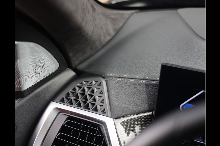 BMW X5 50e xDrive | Skylounge - Trekhaak - Bowers&Wilkins