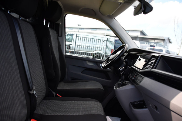 Volkswagen Transporter 2.0 TDI L1H1 28 Bulli Virtual Cockpit, Cruise, Camera, 150pk, LED, Airco, Trekhaak, Uniek!