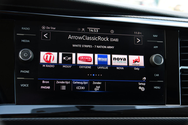 Volkswagen Transporter 2.0 TDI L1H1 28 Bulli Virtual Cockpit, Cruise, Camera, 150pk, LED, Airco, Trekhaak, Uniek!