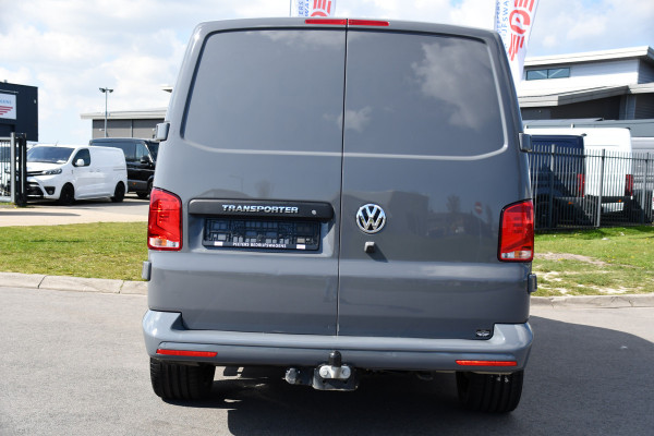 Volkswagen Transporter 2.0 TDI L1H1 28 Bulli Virtual Cockpit, Cruise, Camera, 150pk, LED, Airco, Trekhaak, Uniek!