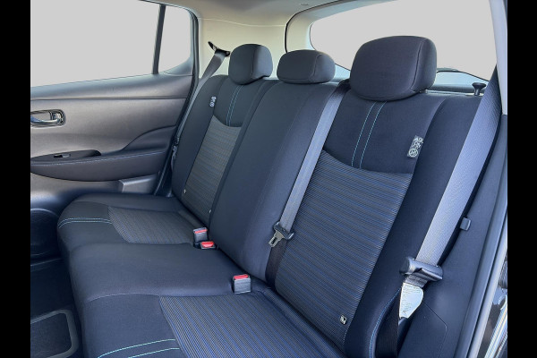 Nissan Leaf Acenta 40 kWh | Stuur-Stoelverwarming | Carplay