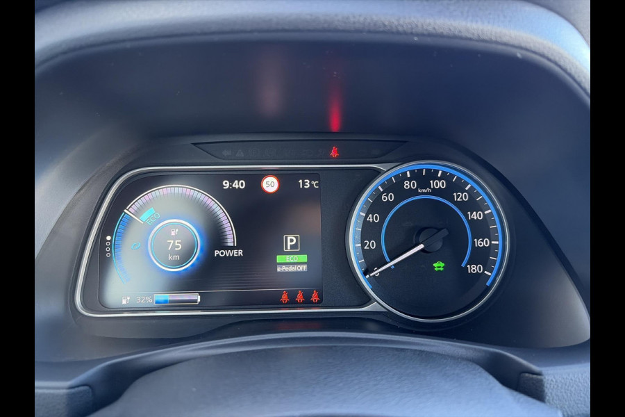 Nissan Leaf Acenta 40 kWh | Stuur-Stoelverwarming | Carplay
