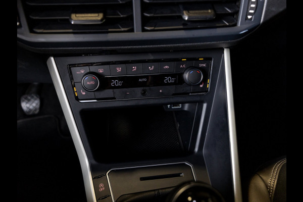 Volkswagen Polo 1.0 TSI Highline Business R / 116pk / Achteruitrij camera / Stoelverwarming / Virtual cockpit /