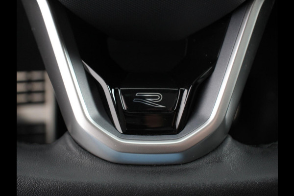 Volkswagen Golf 1.5 eTSI 150pk DSG R-Line Panorama dak Navigatie Apple Carplay/Android Auto Climate Control Camera Dab Extra Getint Glas Adaptive Cruise Control Virtual Cockpit Lichtmetalen Velgen