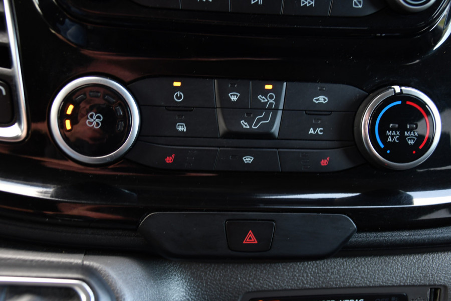 Ford Transit Custom 320 2.0 TDCI L1H1 Limited DC PB Edition MARGE! Adaptieve Cruise, Camera, Carplay, 2 x Schuifdeur, 170pk, Automaat, Stoelverwarming, Uniek!