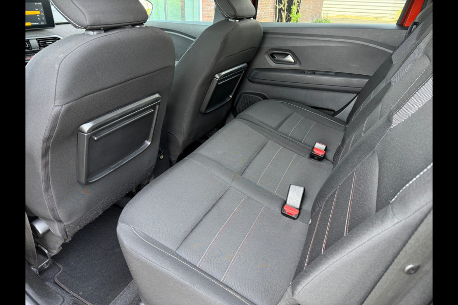 Dacia Jogger 1.0 TCe 110 Extreme 7p. - Climate - Navi - Parkeerhulp