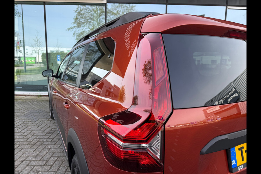 Dacia Jogger 1.0 TCe 110 Extreme 7p. - Climate - Navi - Parkeerhulp