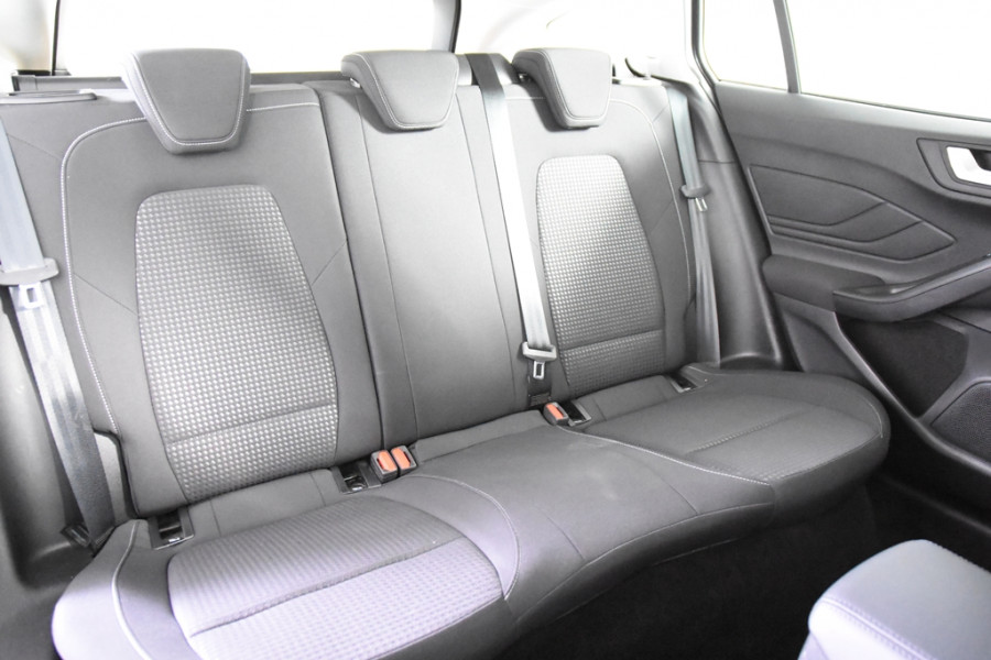 Ford FOCUS Wagon Connected *1ste Eigenaar*Navigatie*PDC*