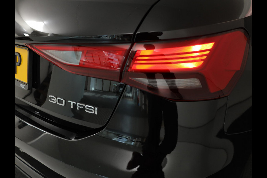 Audi A3 Sportback 30 TFSI Pro Line 110 pk S-tronic | Verlengde garantie | Navigatie via App | Parkeersensoren achter | Cruise control |