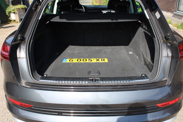 Audi e-tron e-tron 50 quattro Launch edition 71 kWh SOh 90,8% PANO LEER NAVI 113000KM!!!