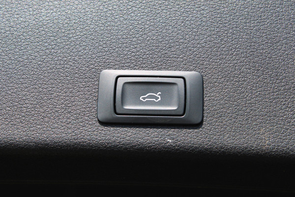 Audi e-tron e-tron 50 quattro Launch edition 71 kWh SOh 90,8% PANO LEER NAVI 113000KM!!!