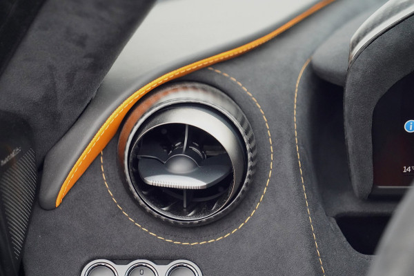 McLaren 720S 4.0 V8 Performance / Lift / 1e Eig. / 360 / Full Carbon / Sport Exhaust / MSO / 29dkm NAP