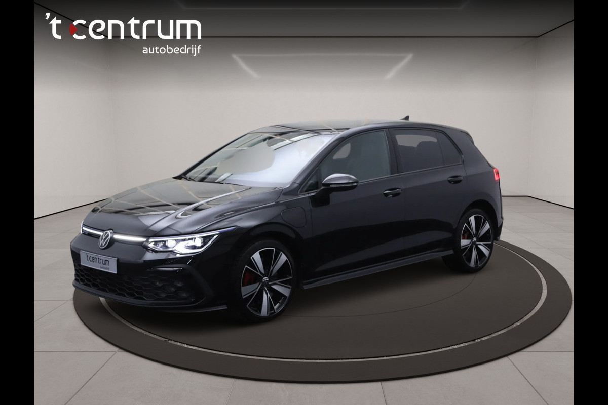 Volkswagen Golf 1.4 eHybrid GTE 245 PK, Leder, Memory, Mistlampen, Stoelkoeling + Verwarming