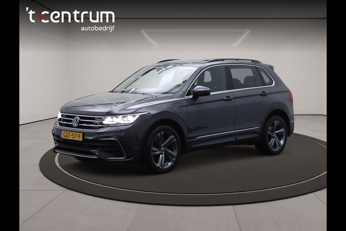 Volkswagen Tiguan 1.4 TSI eHybrid 245 PK R-Line Business, Panoramadak, Winterpakket, Adap. Cruise Control,