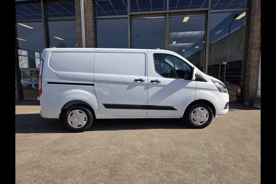 Ford Transit Custom 2.0 TDCI Automaat Trend Airco Cruisecontrol Navi Trekhaak Verwarmde stoel