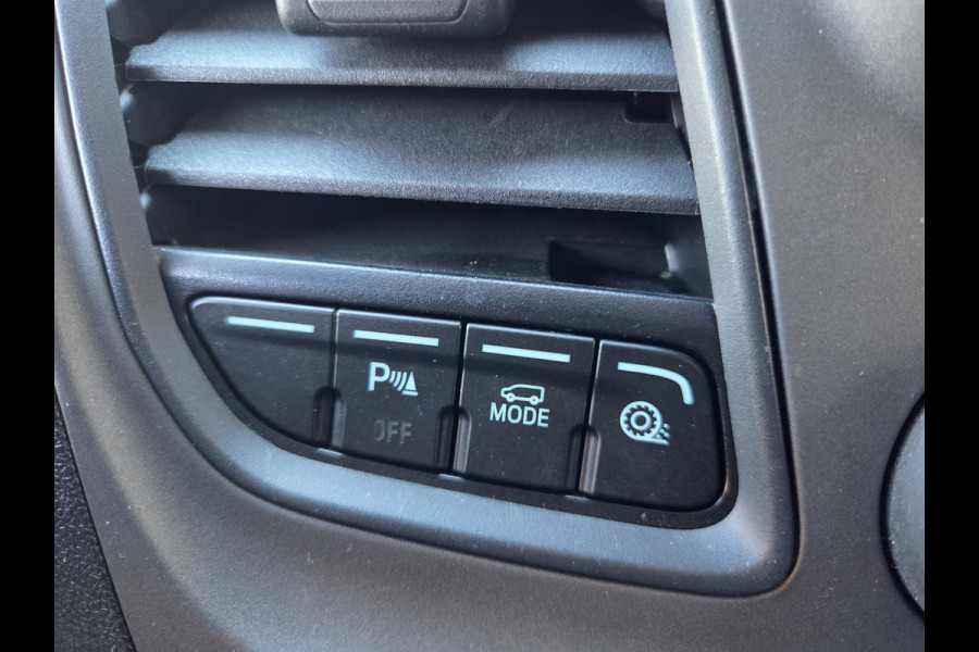 Ford Transit Custom 2.0 TDCI Automaat Trend Airco Cruisecontrol Navi Trekhaak Verwarmde stoel