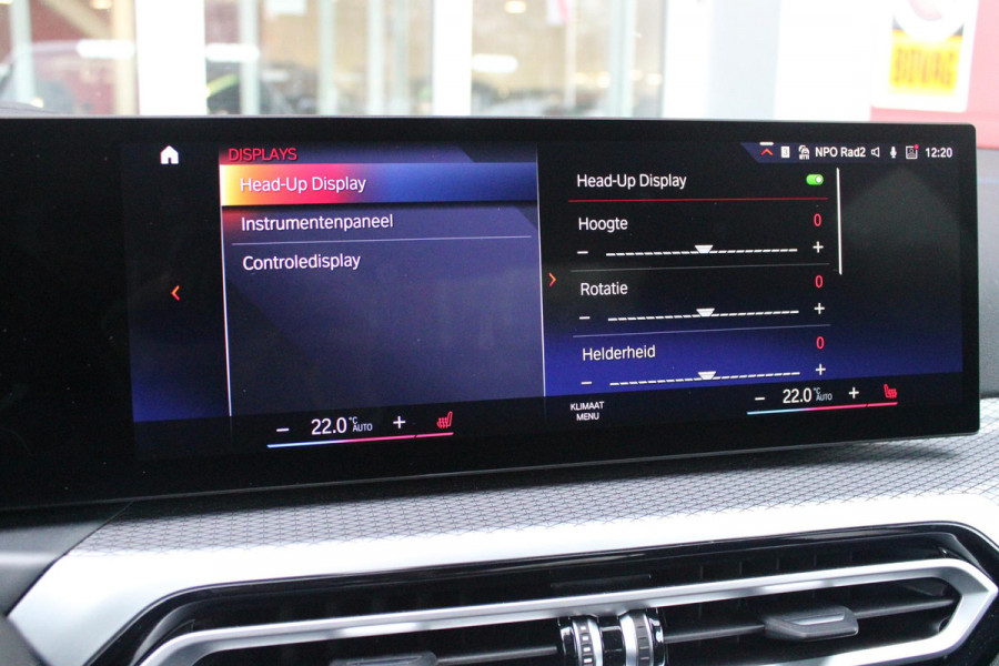 BMW 3-serie 330e 292PK xDRIVE | PANORAMISCH SCHUIF/KANTEL DAK | M-SPORT PRO-PAKKET | M-SPORT REMMEN UITGEVOERD IN DONKERBLAUW MET M LOGO | BMW LIVE COCKPIT PROFESSIONAL | CURVED DISPLAY |DRIVING ASSISTANT INCL. HEAD-UP DISPLAY | PARKING ASSIST INCL. ACHTERUITRIJCAMERA | ADAPTIEVE LED KOPLAMPEN |SHADOW LINE | M-SPORTSTOELEN VOOR | LEDER VERNASCA MET CONTRAST STIKSELS M-SPORT | STOEL VERWARMING | DRAADLOZE APPLE CARPLAY | ELEKTRISCH VERSTELBARE STOELEN MET GEHEUGEN FUNCTIE | HEAD UP DISPLAY | DRAADLOZE TELEFOONLADER | DODEHOEK BEWAKING | COMFORT PACK INCL. ELEKTRISCHE ACHTERKLEP | A